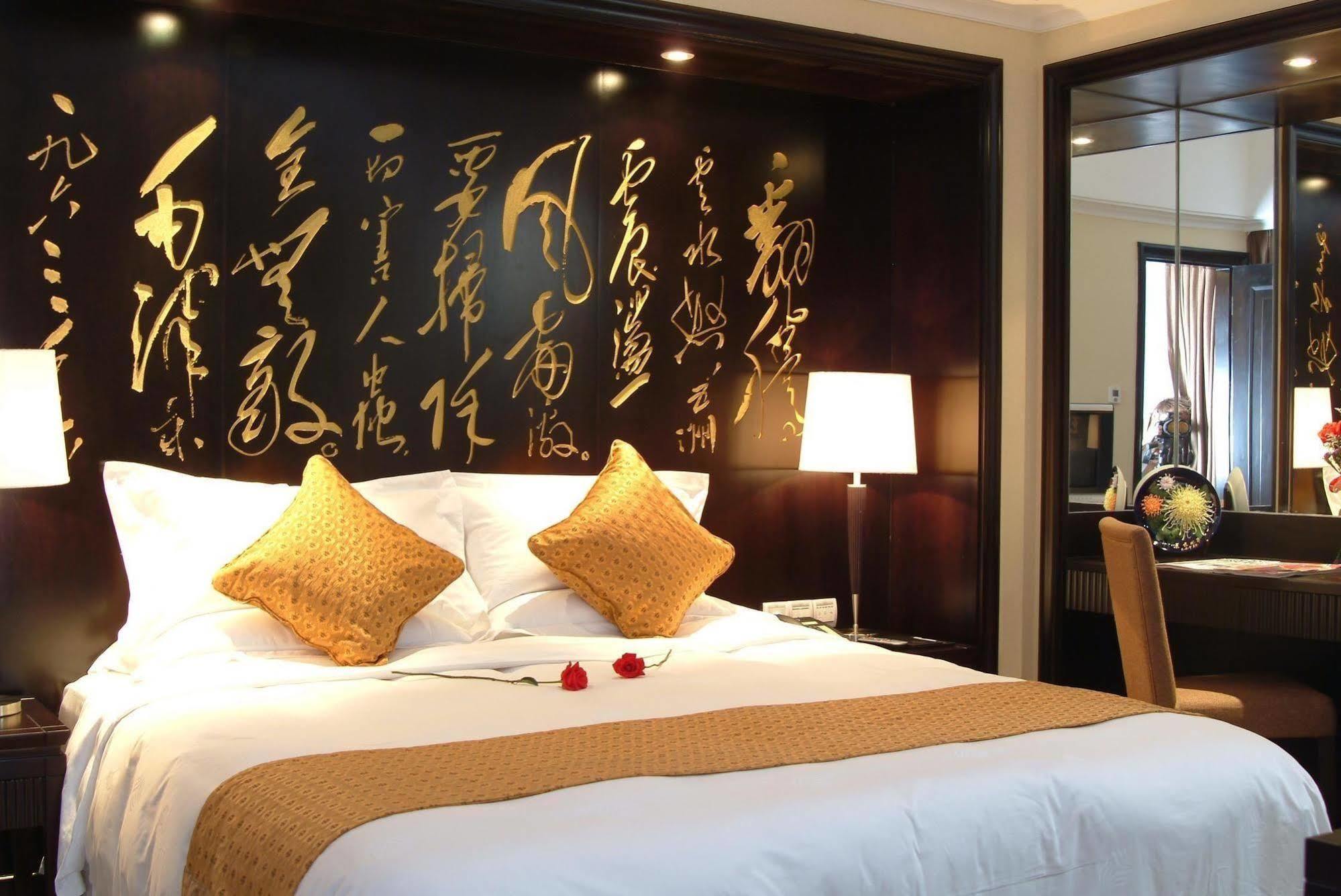 Heyuan Great International Hotel Exterior photo