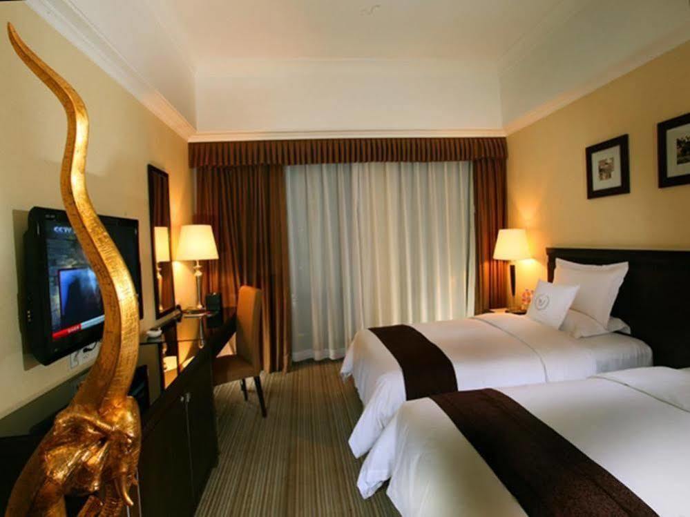 Heyuan Great International Hotel Exterior photo
