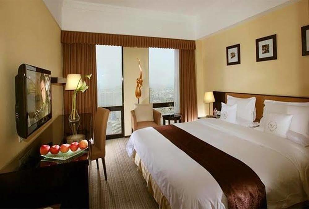 Heyuan Great International Hotel Exterior photo