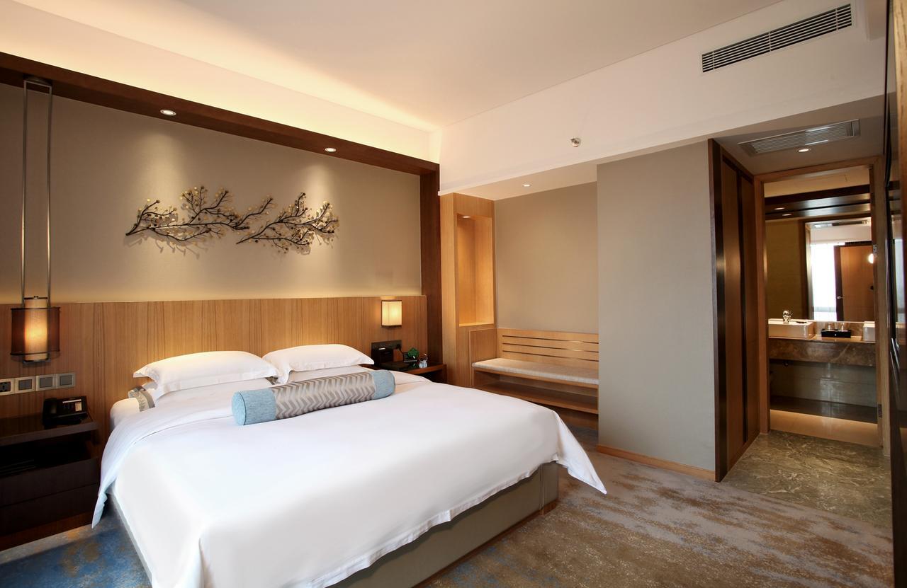 Heyuan Great International Hotel Exterior photo