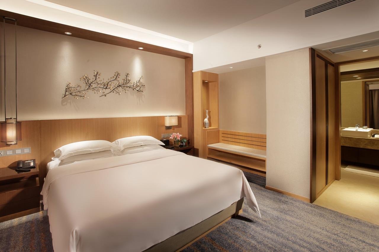 Heyuan Great International Hotel Exterior photo